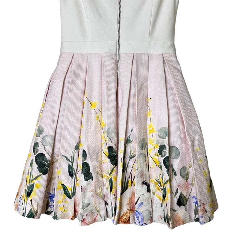 Ted Baker - Picture 6 of 8